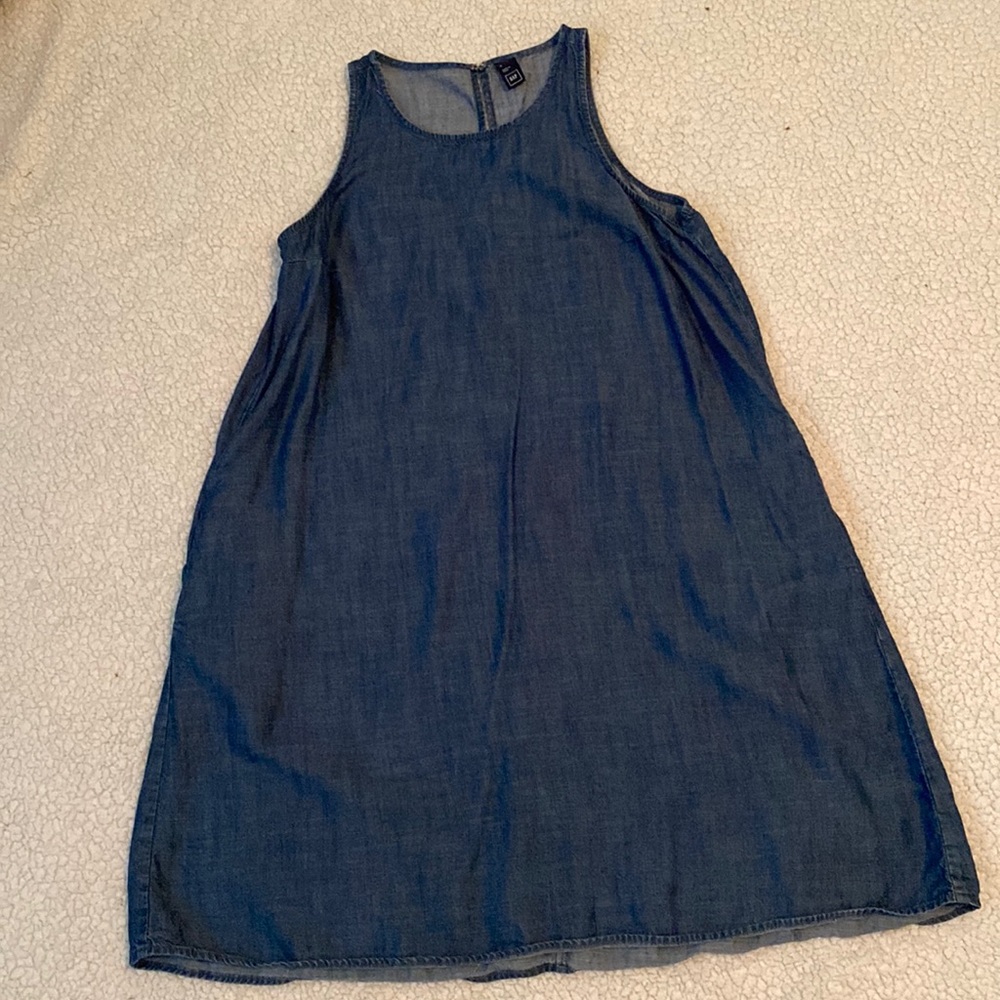 Gap Denim Swing Dress w/ pockets